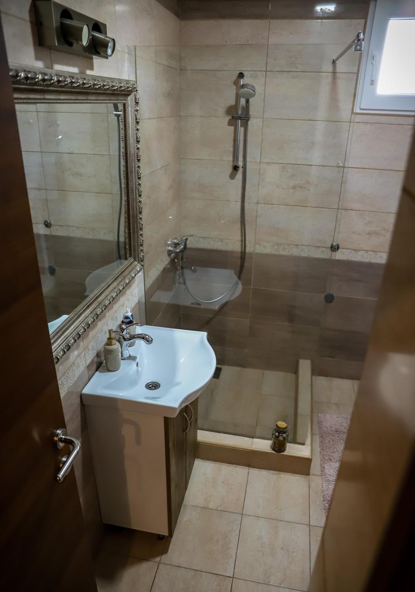 Rezervisi Slobodno, U Centru Smo Apartment Novi Sad Exterior foto